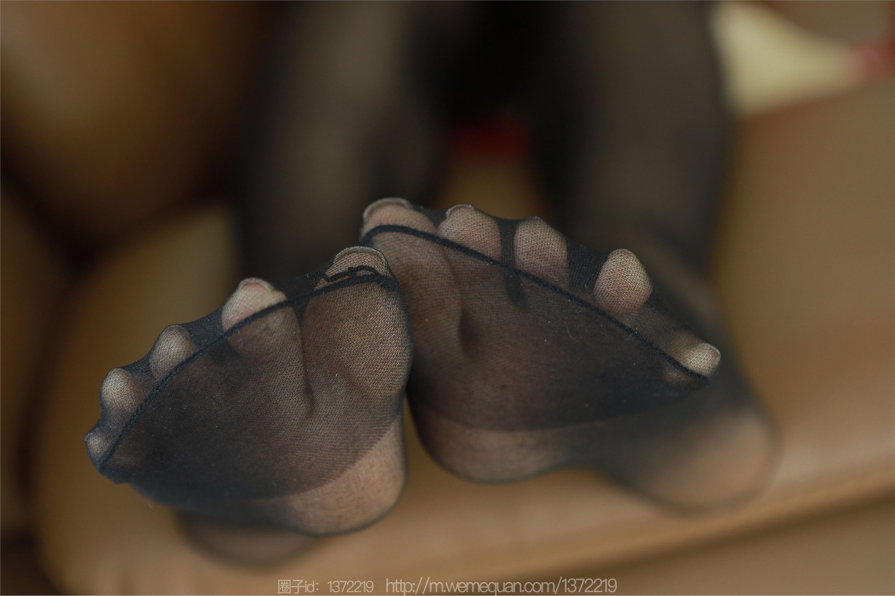 IESS异思趣向  2023.08.23 丝享家 1514 美子《红装黑撕》